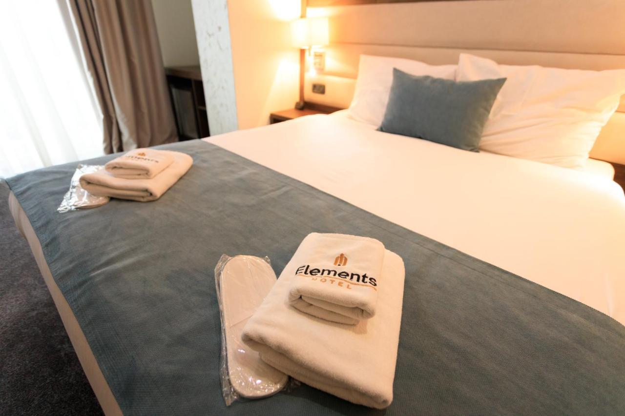 Hotel Elements à Novi Pazar Extérieur photo