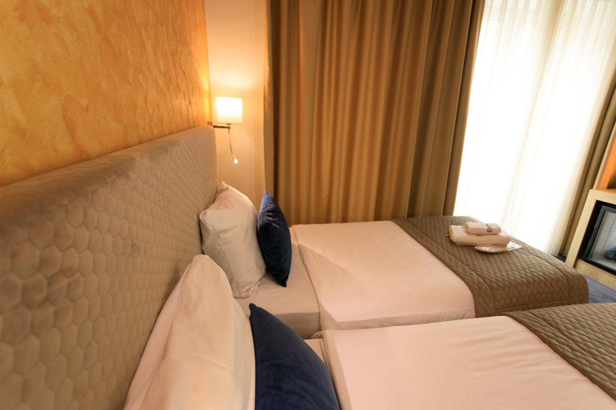 Hotel Elements à Novi Pazar Extérieur photo