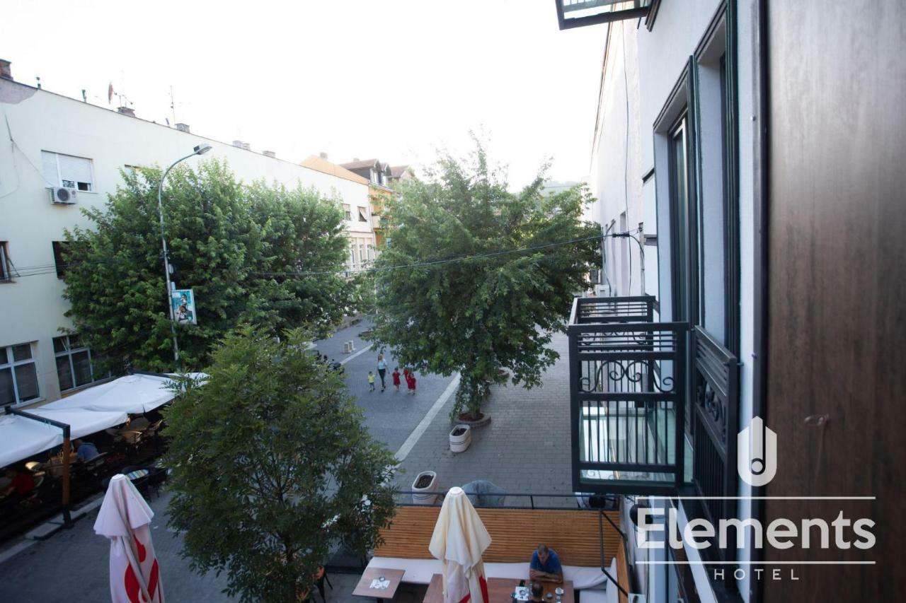 Hotel Elements à Novi Pazar Extérieur photo