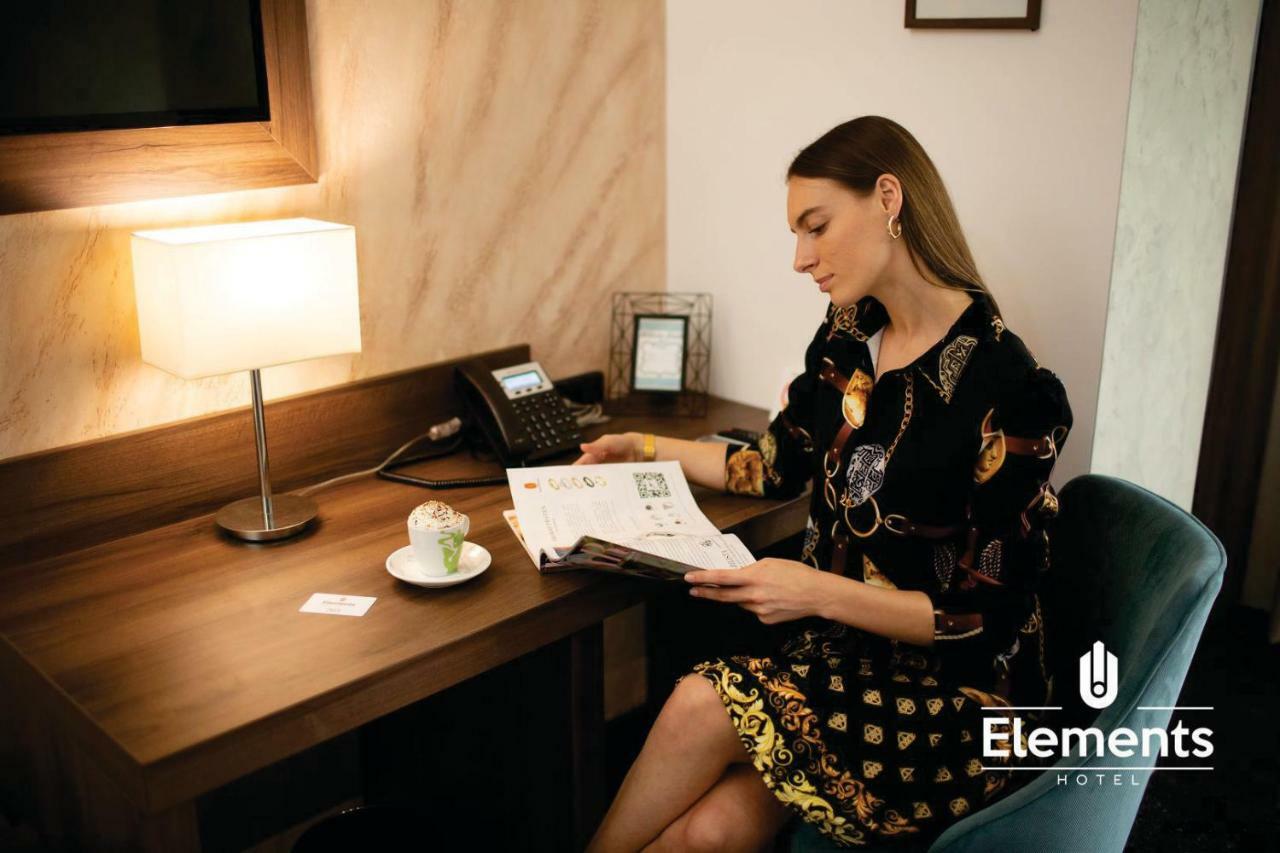 Hotel Elements à Novi Pazar Extérieur photo